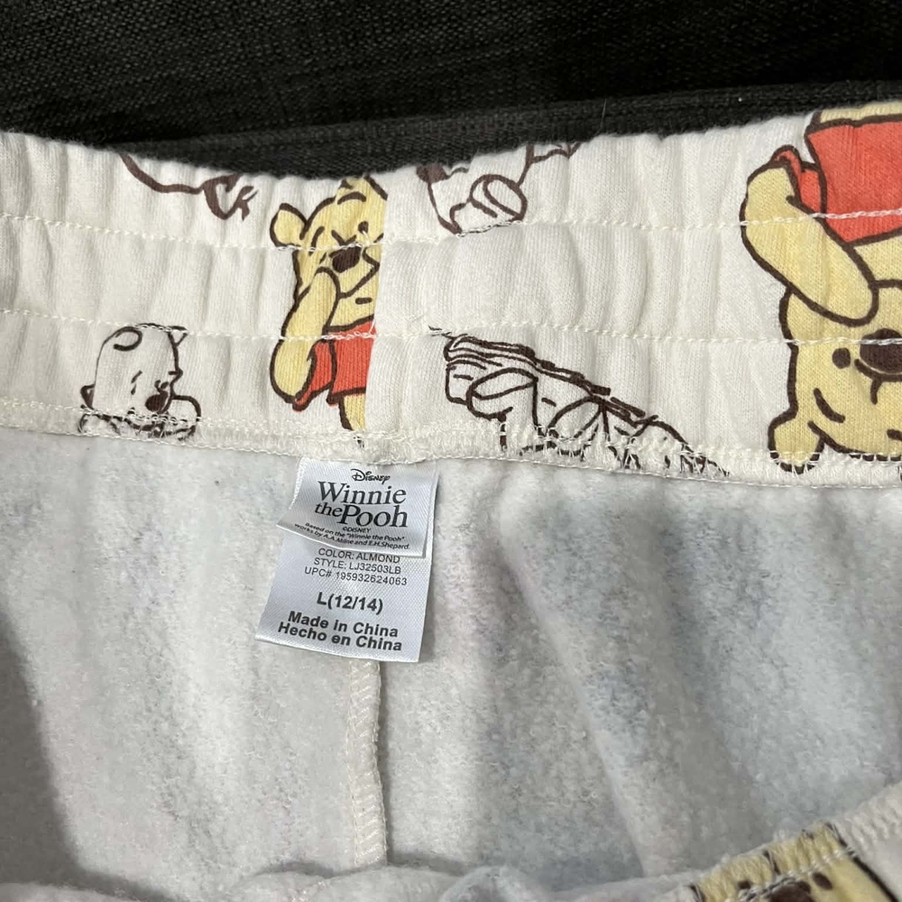 Disney Winnie the Pooh White and Red Lounge Pants - Picture 4 of 7